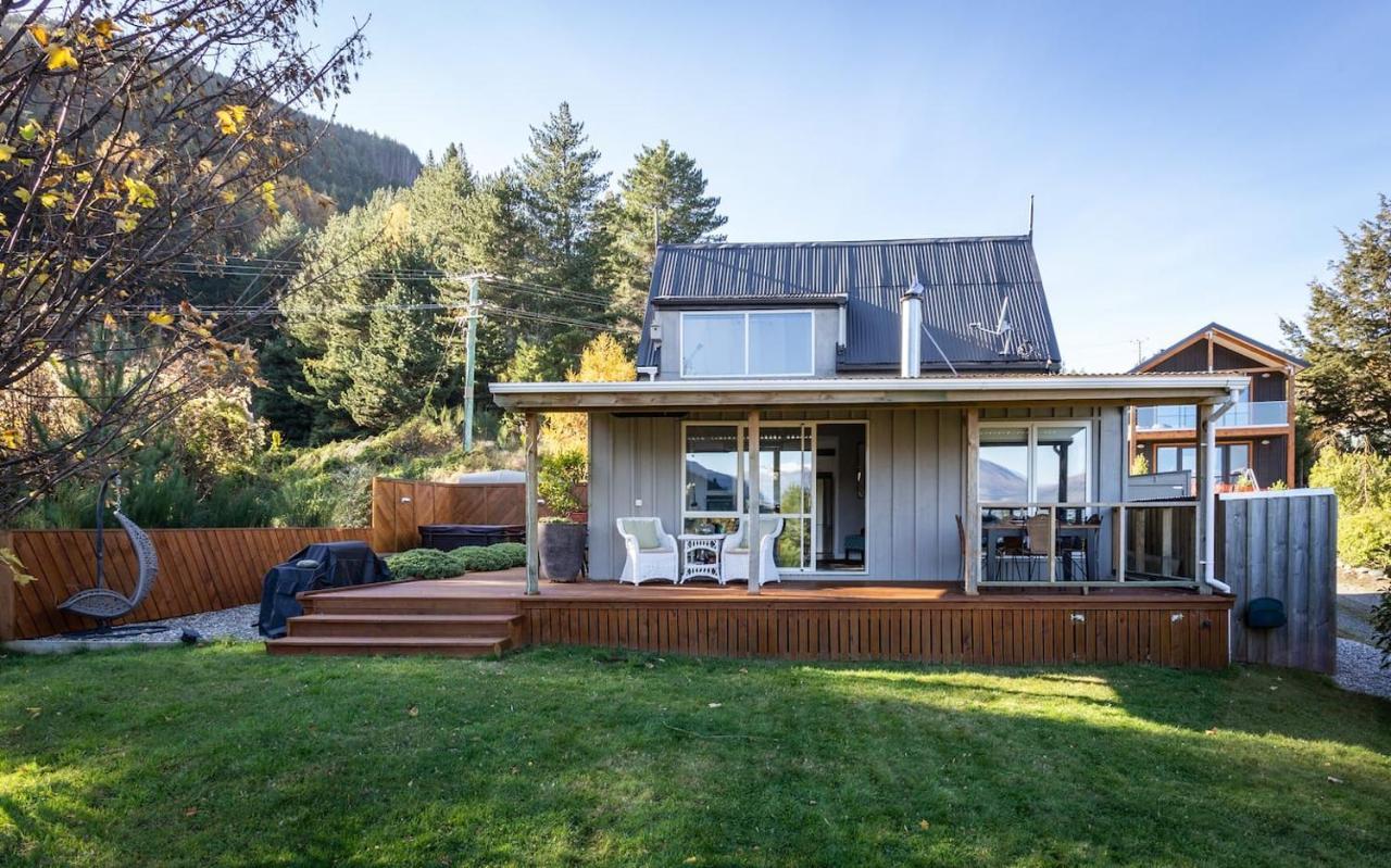 Private Cottage With Spa And Amazing Lake Views Closeburn Eksteriør bilde